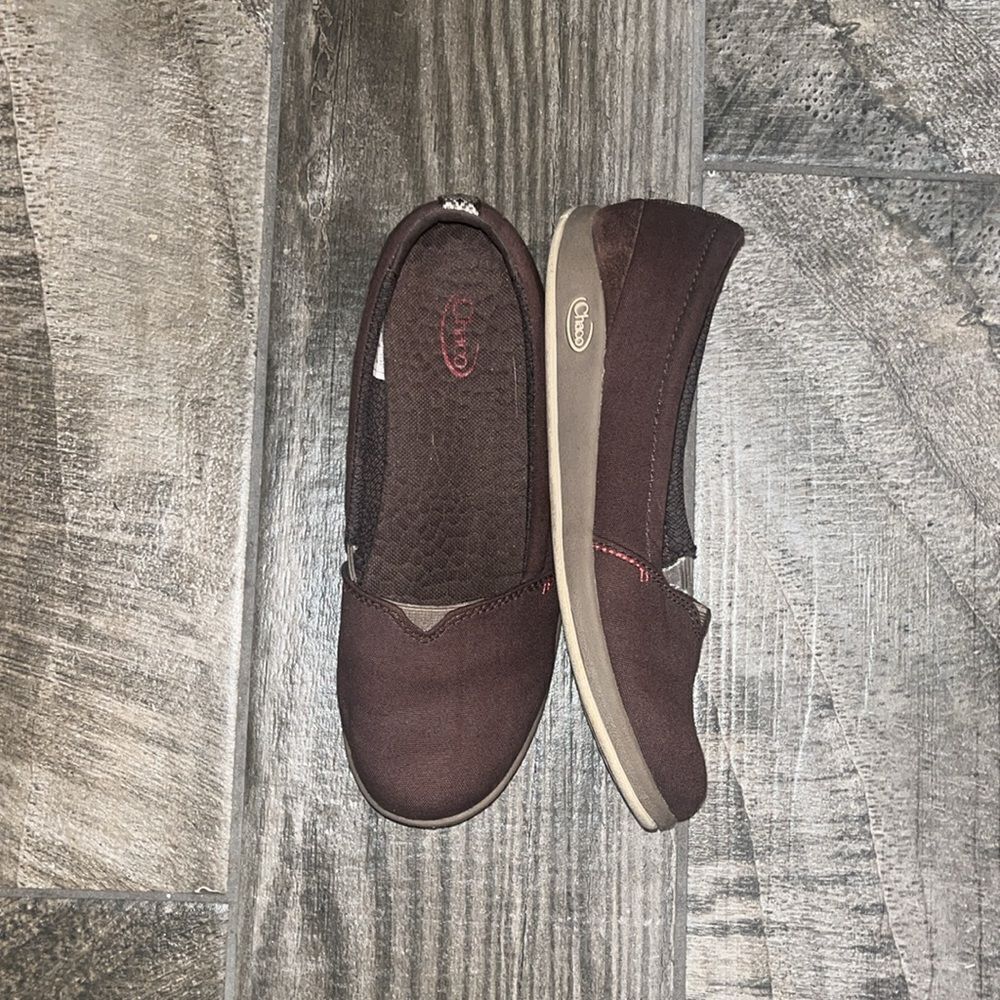 Chaco slipon brown fabric shoes